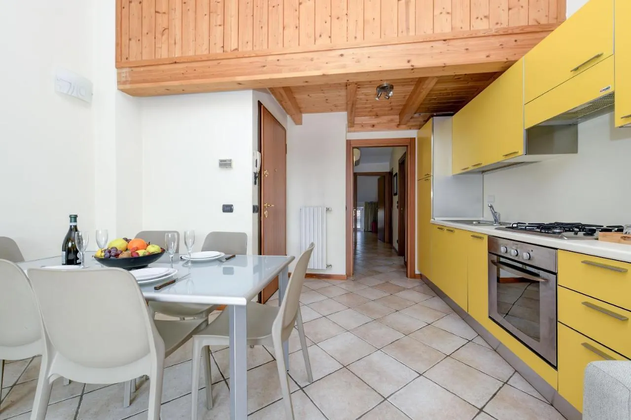 Sunset Apartment Home & Terrace Sirmione