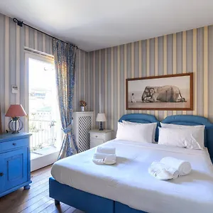 Montenapoleone-duomo Attico Di Lusso E Parcheggio Privato Appartement